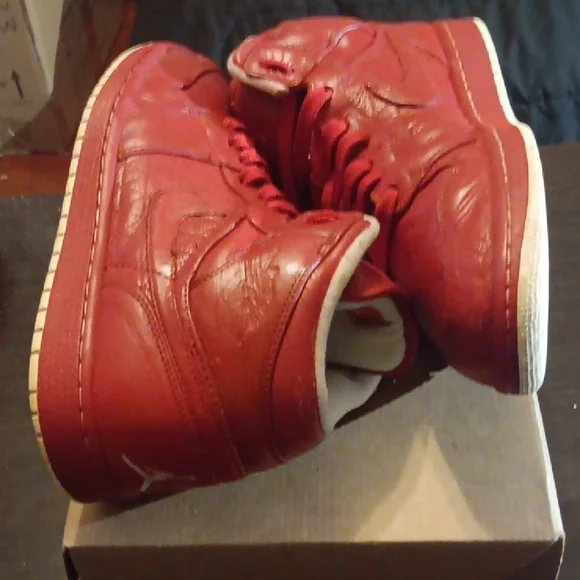Jordan 1 (2009) Rare Phat Premier Varsity Red Mens 11.5 EUC - Picture 7 of 10